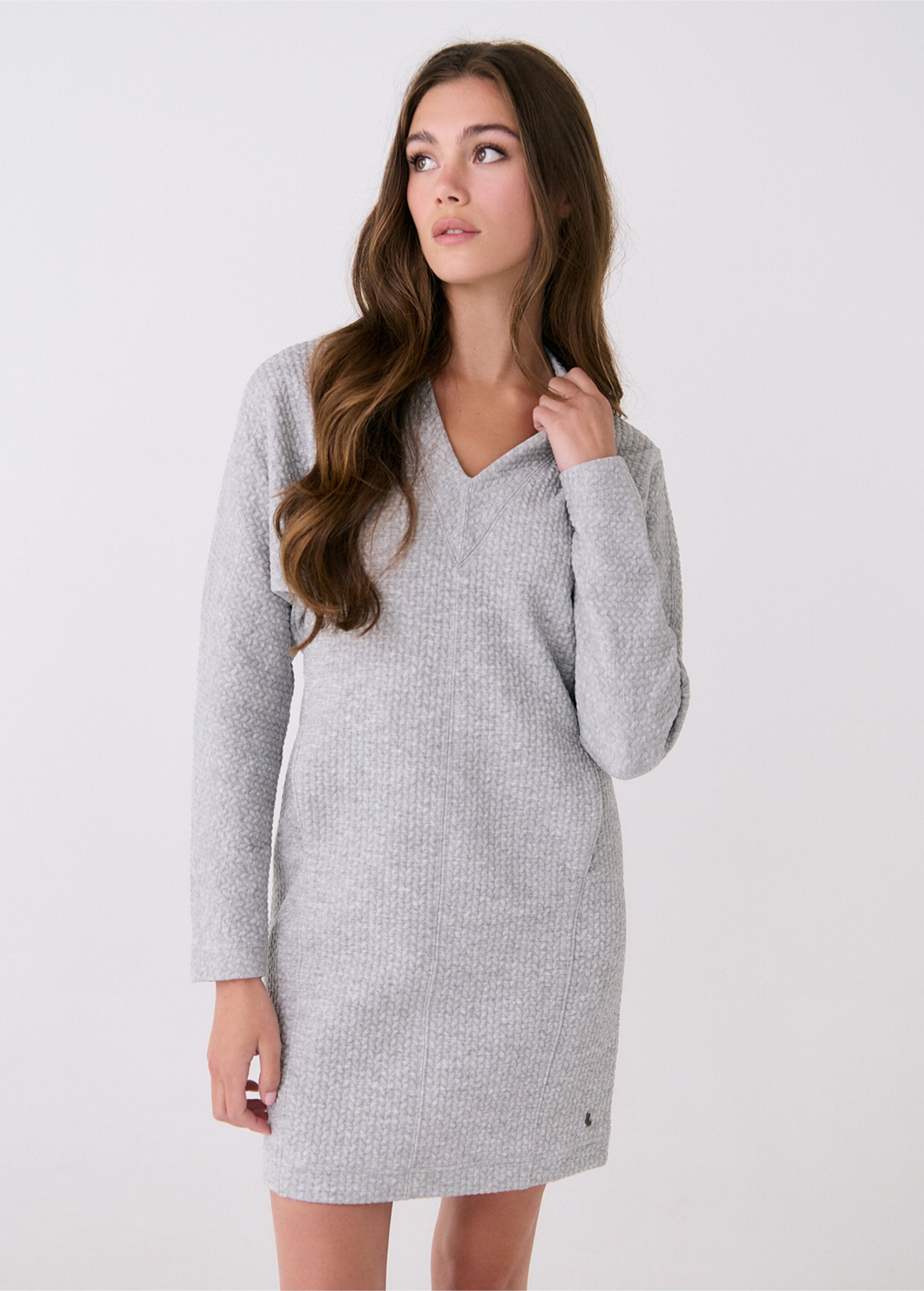Clover V-Neck Dress | Women's Dresses | Long Sleeved V-Neck Dress Clover V-Neck Dress | Women's Dresses | Long Sleeved V-Neck Dress
