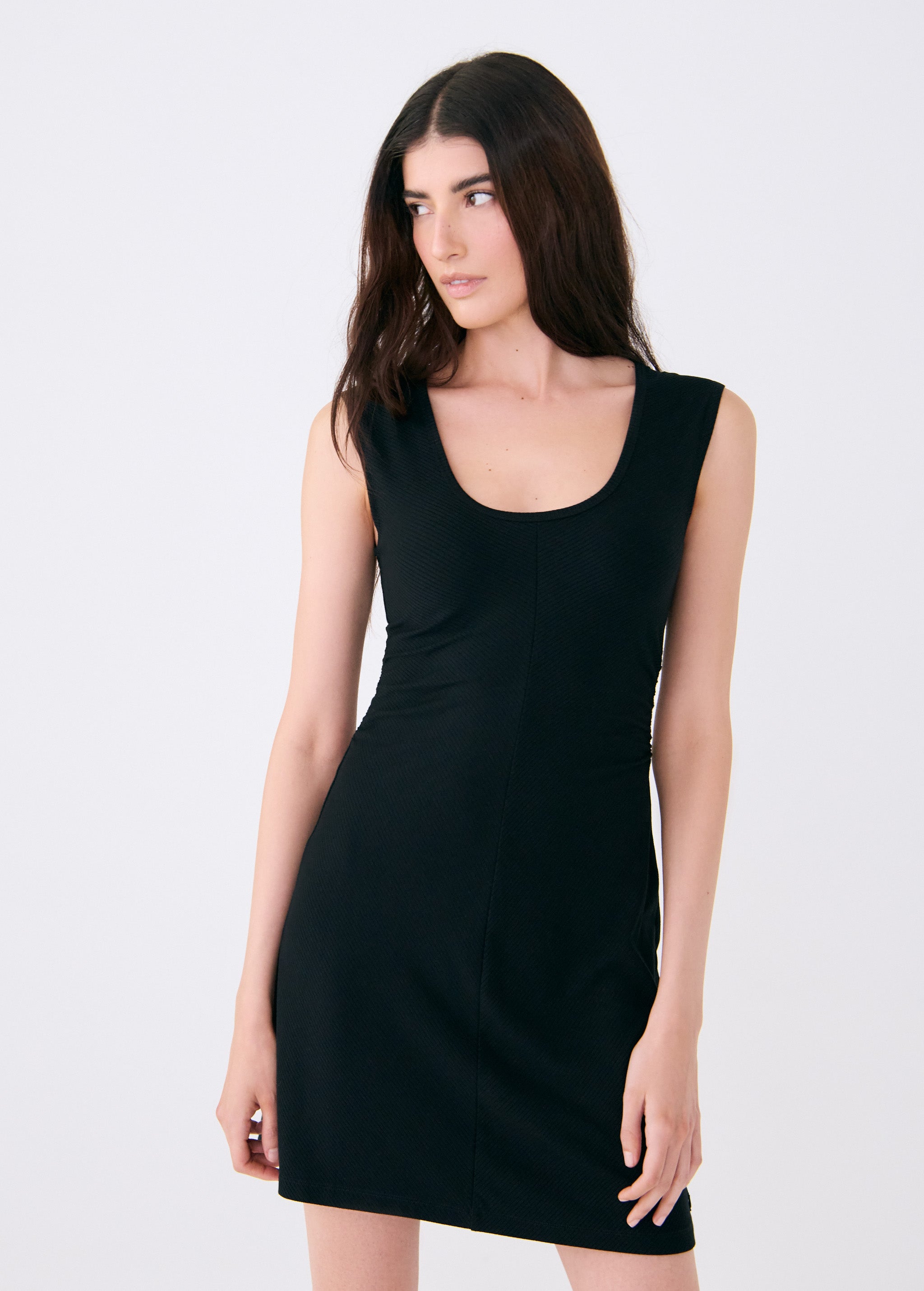 Traverse Ruched Short Sleeve Dress