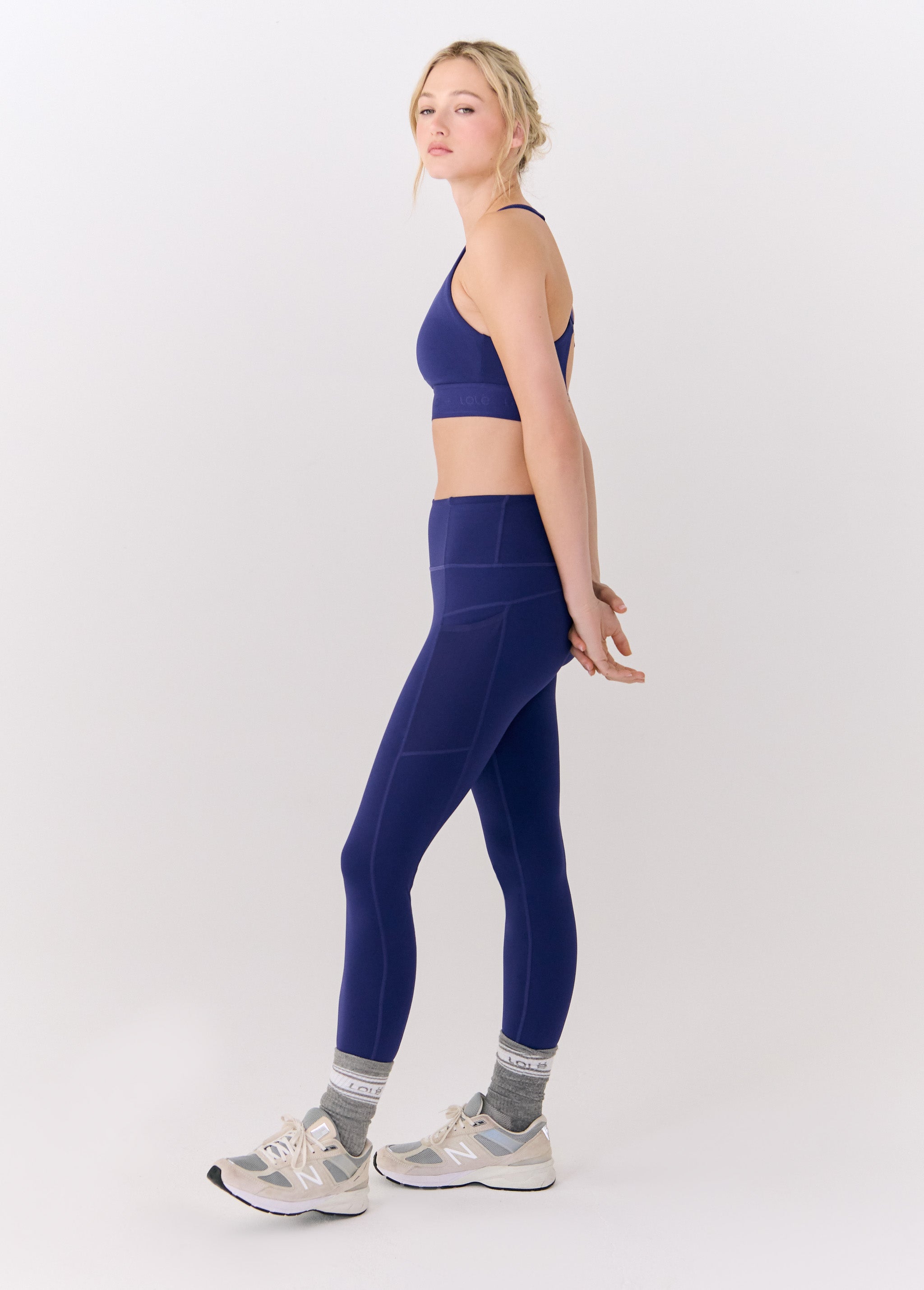 Action 7/8 Ankle Leggings