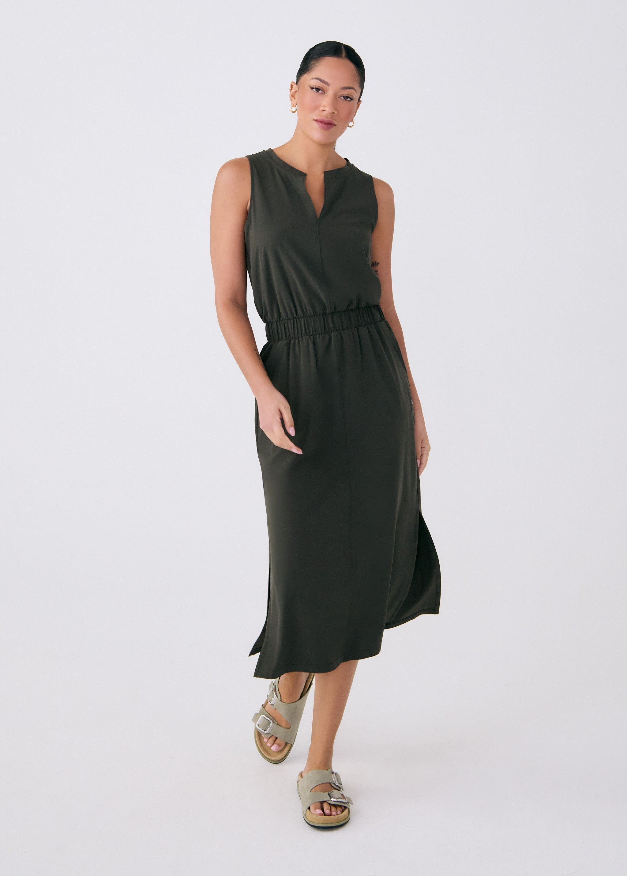 Lolë - Olivie Midi Dress Lolë - Olivie Midi Dress