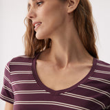 Dynamic V-neck