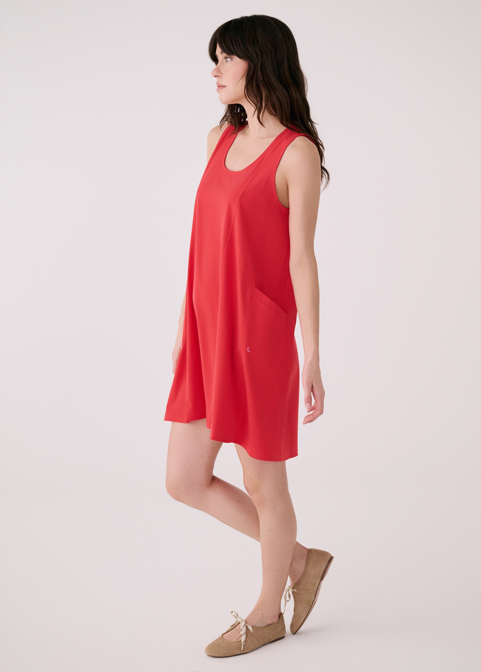 Lolë Olivie Swing Dress in Poppy red