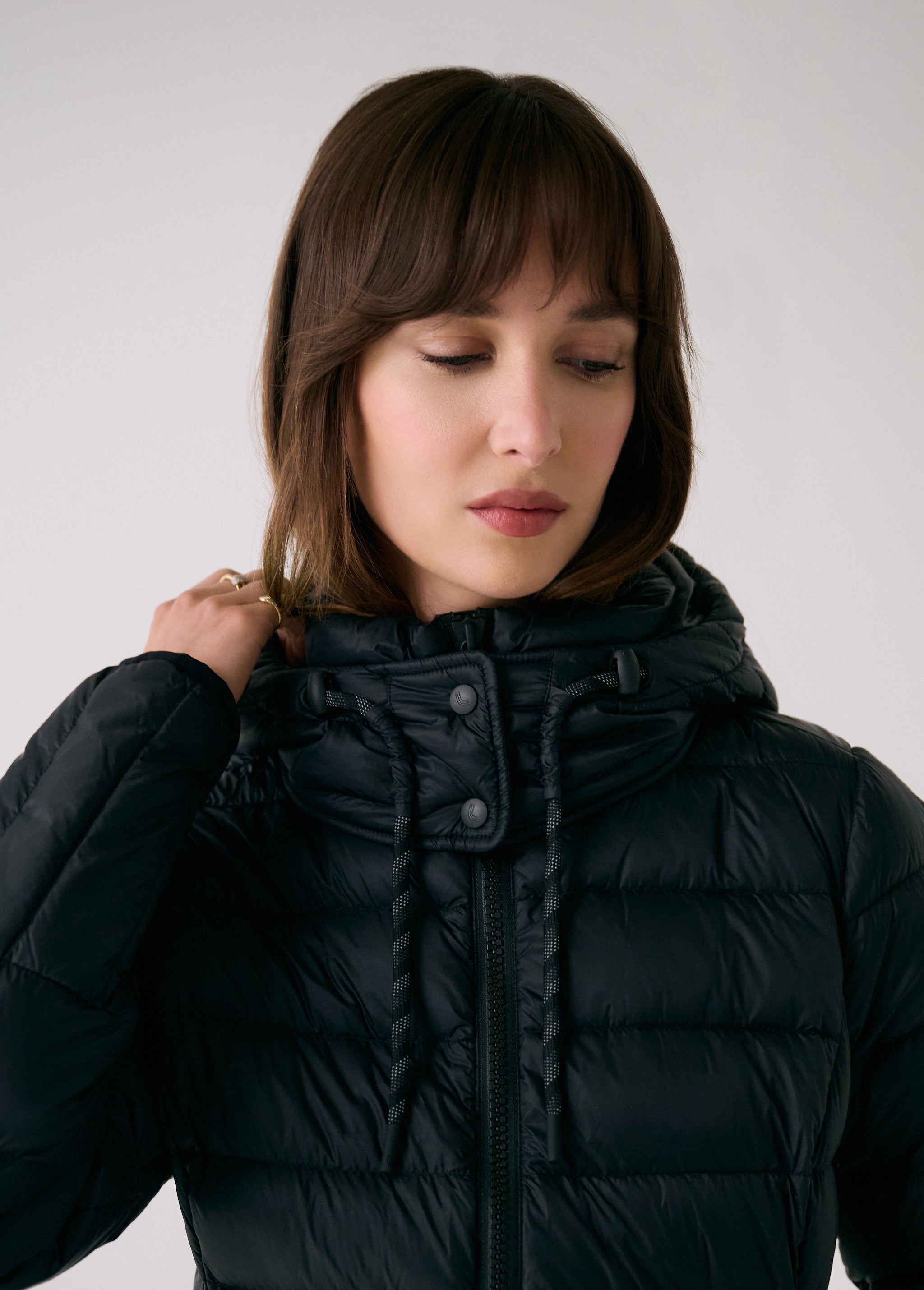 Lolë Claudia Down Jacket in black