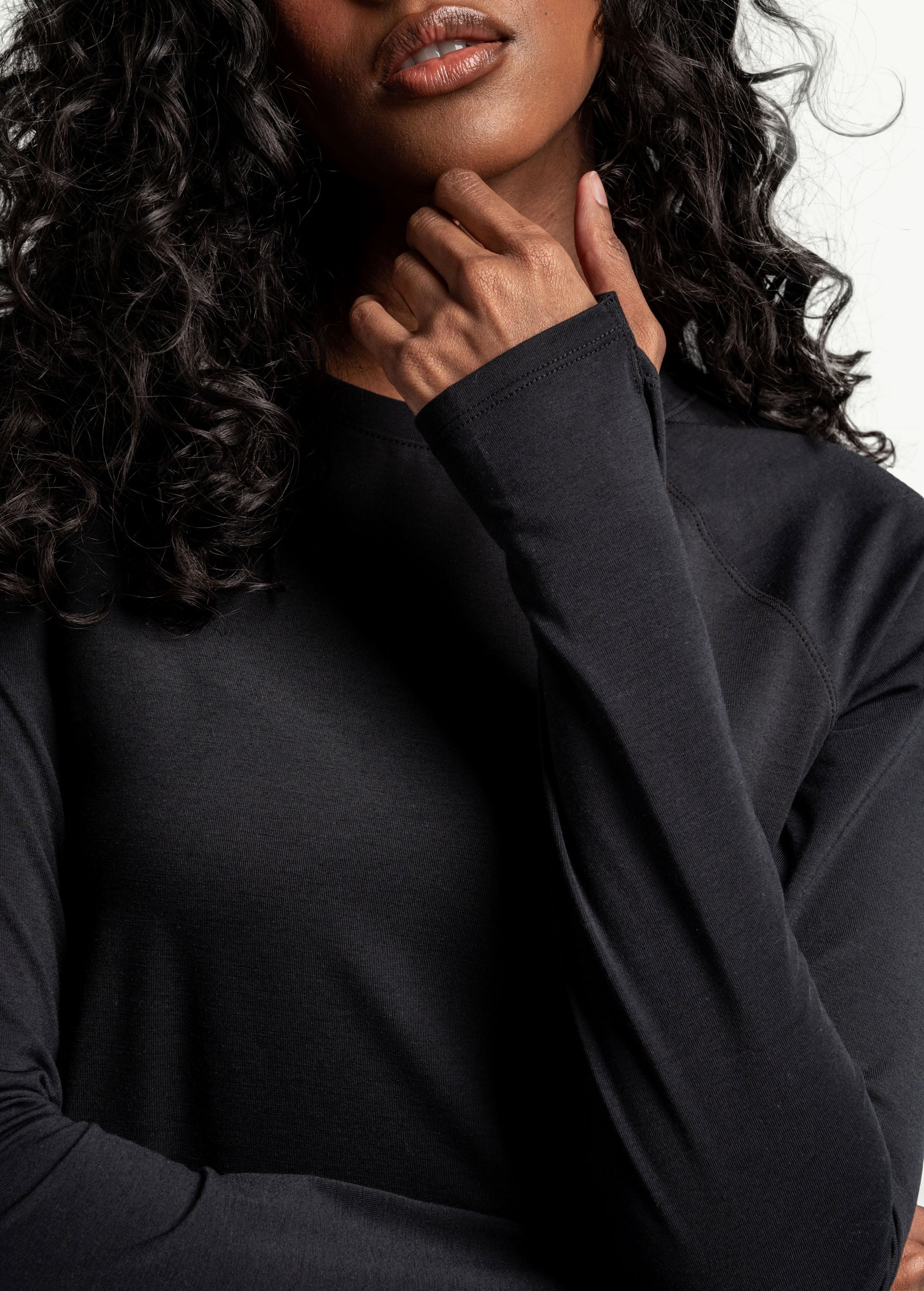 Lolë Performance Wool Long Sleeve in black