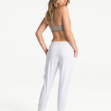 Lolë Half Moon Jogger in white