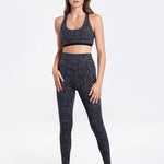 Lolë Fleury Ankle Leggings in black