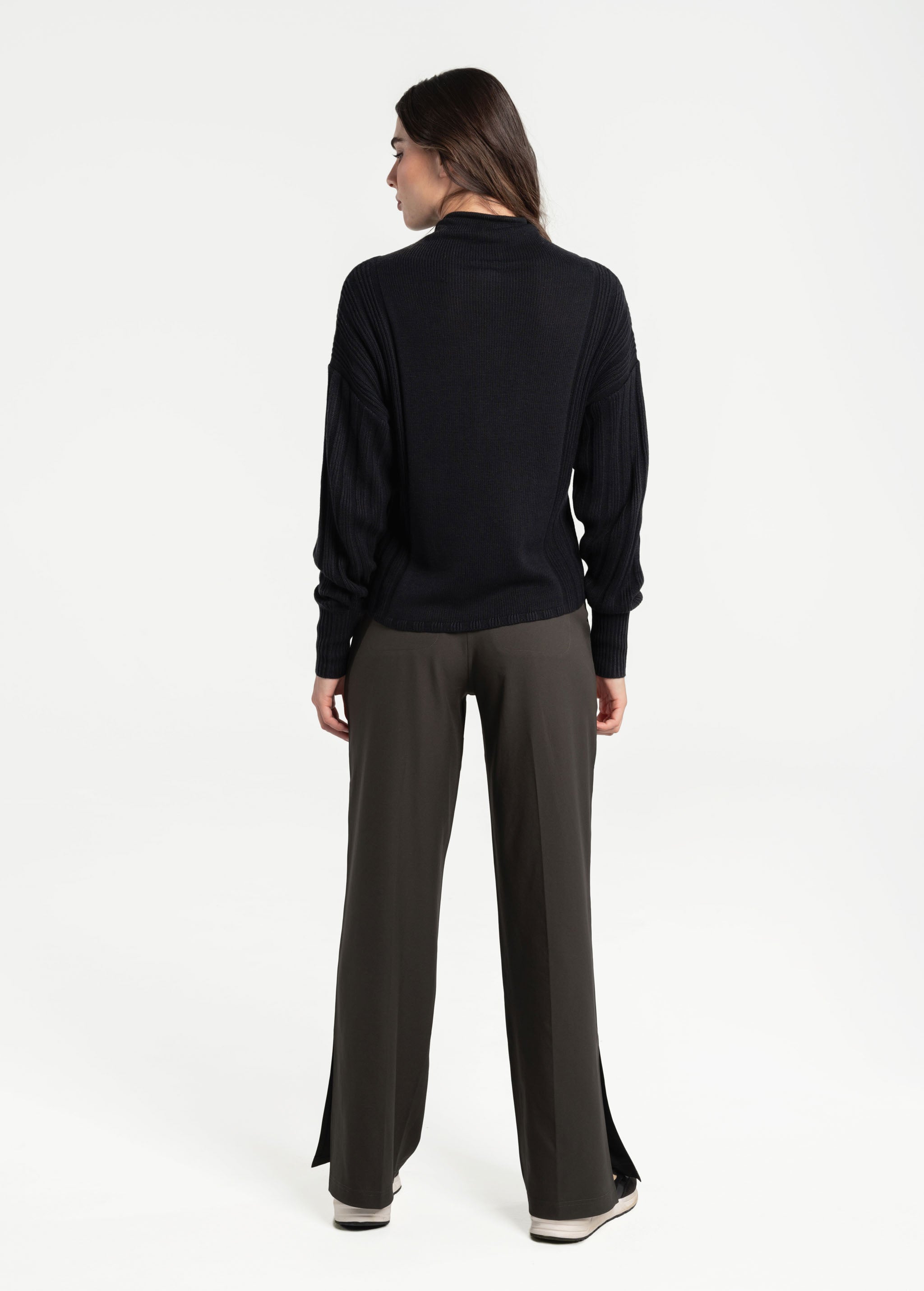 Lolë Vanier Funnel-Neck Pullover Sweater in black