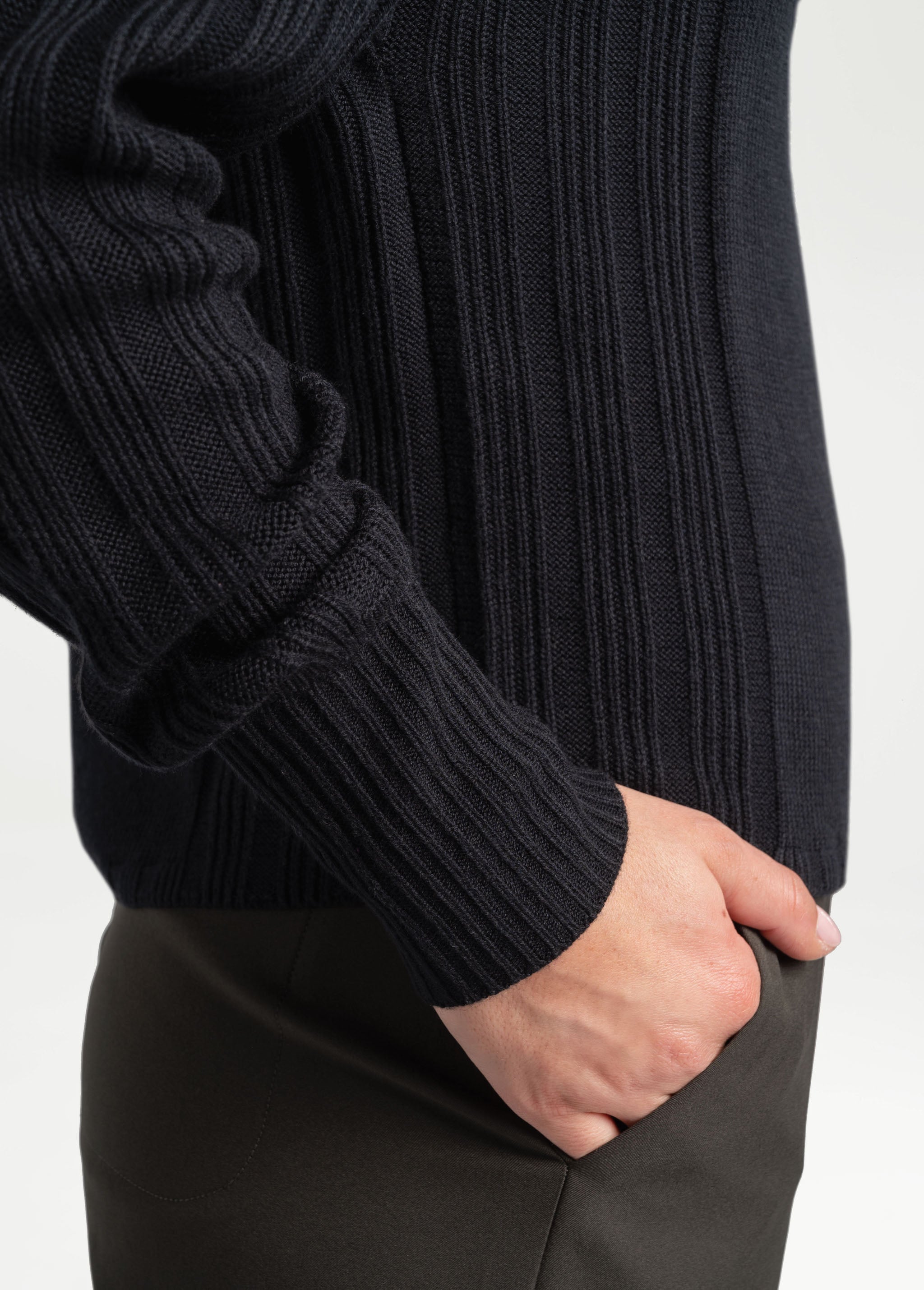 Lolë Vanier Funnel-Neck Pullover Sweater in black