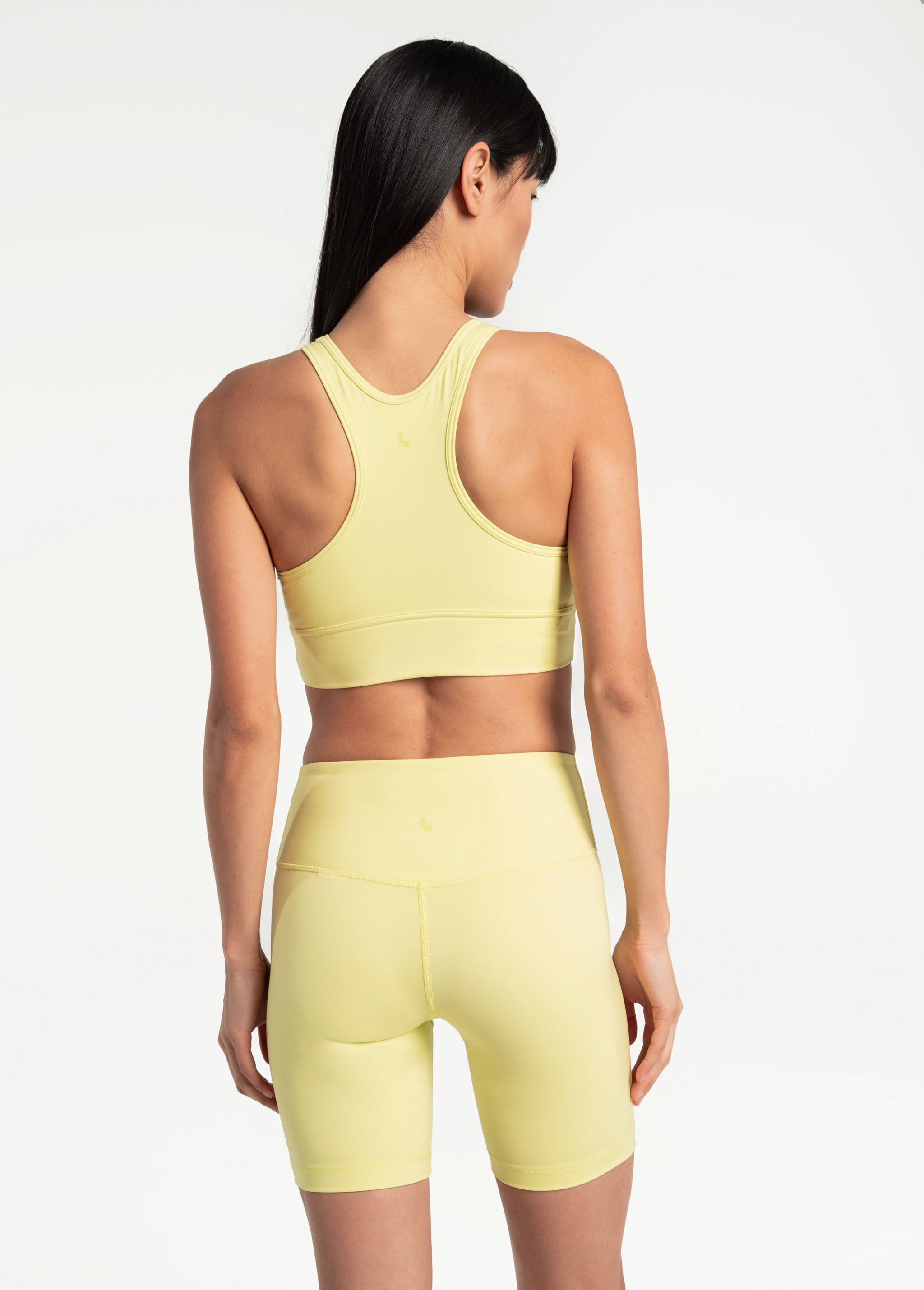 Lolë Comfort Stretch Bra in Daiquiri pale yellow