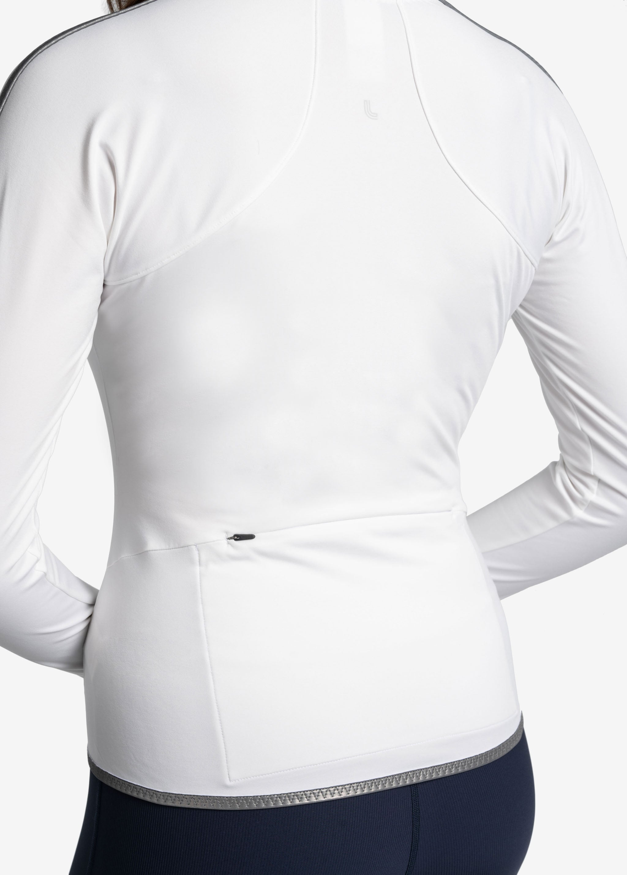 Lolë Just Long Sleeve in white
