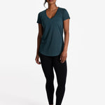 Lolë Everyday V-neck Short Sleeve in blue