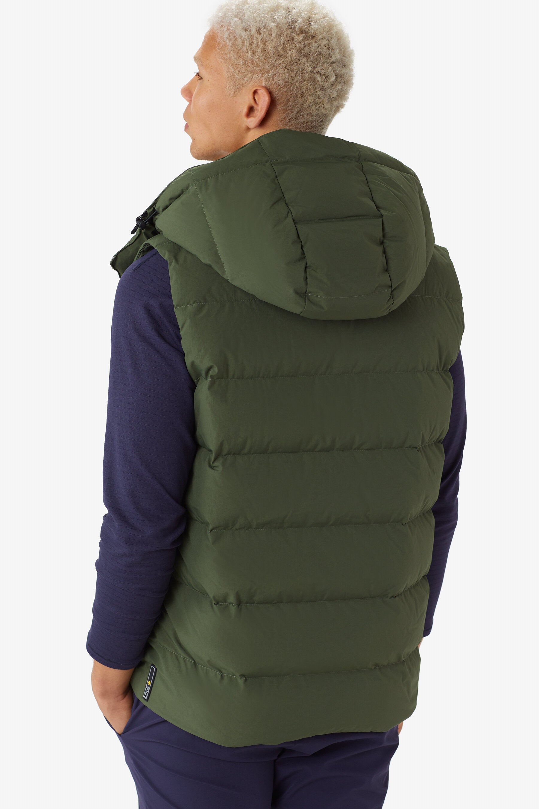 Lolë Odin Down Vest in Kombu olive green