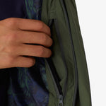 Lolë Odin Down Vest in Kombu olive green