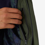 Lolë Odin Down Vest in Kombu olive green