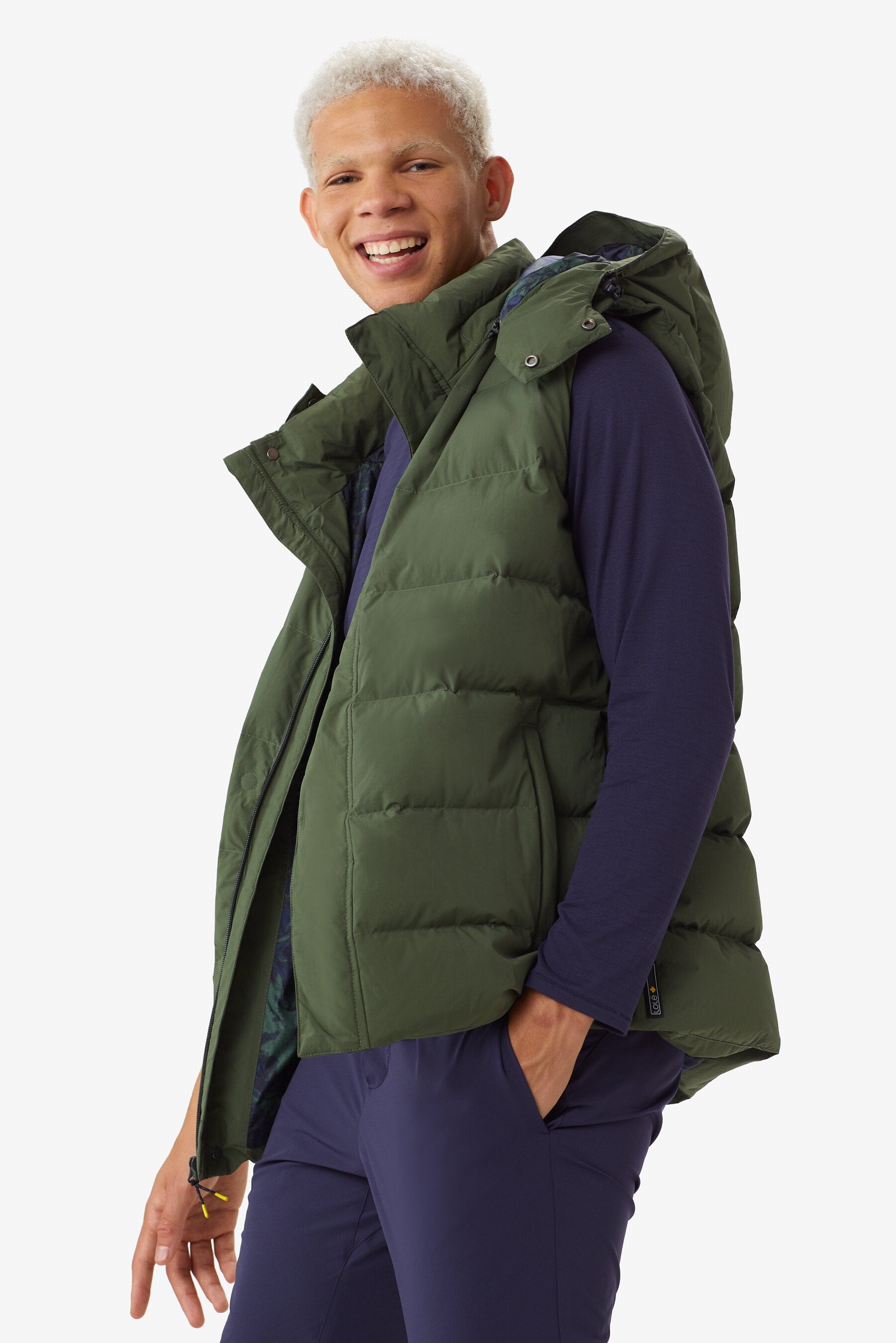 Lolë Odin Down Vest in Kombu olive green