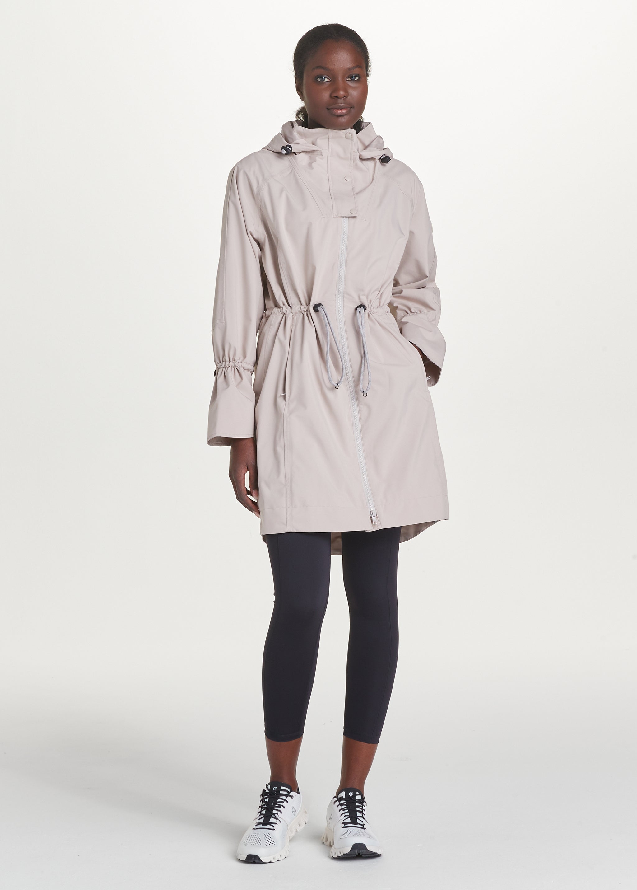Lolë Piper Rain Jacket in Abalone pale greige
