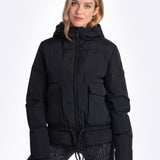 Lolë Kylee Synth Down Jacket in black — complete with an inner pocket, in a relaxed silhouette