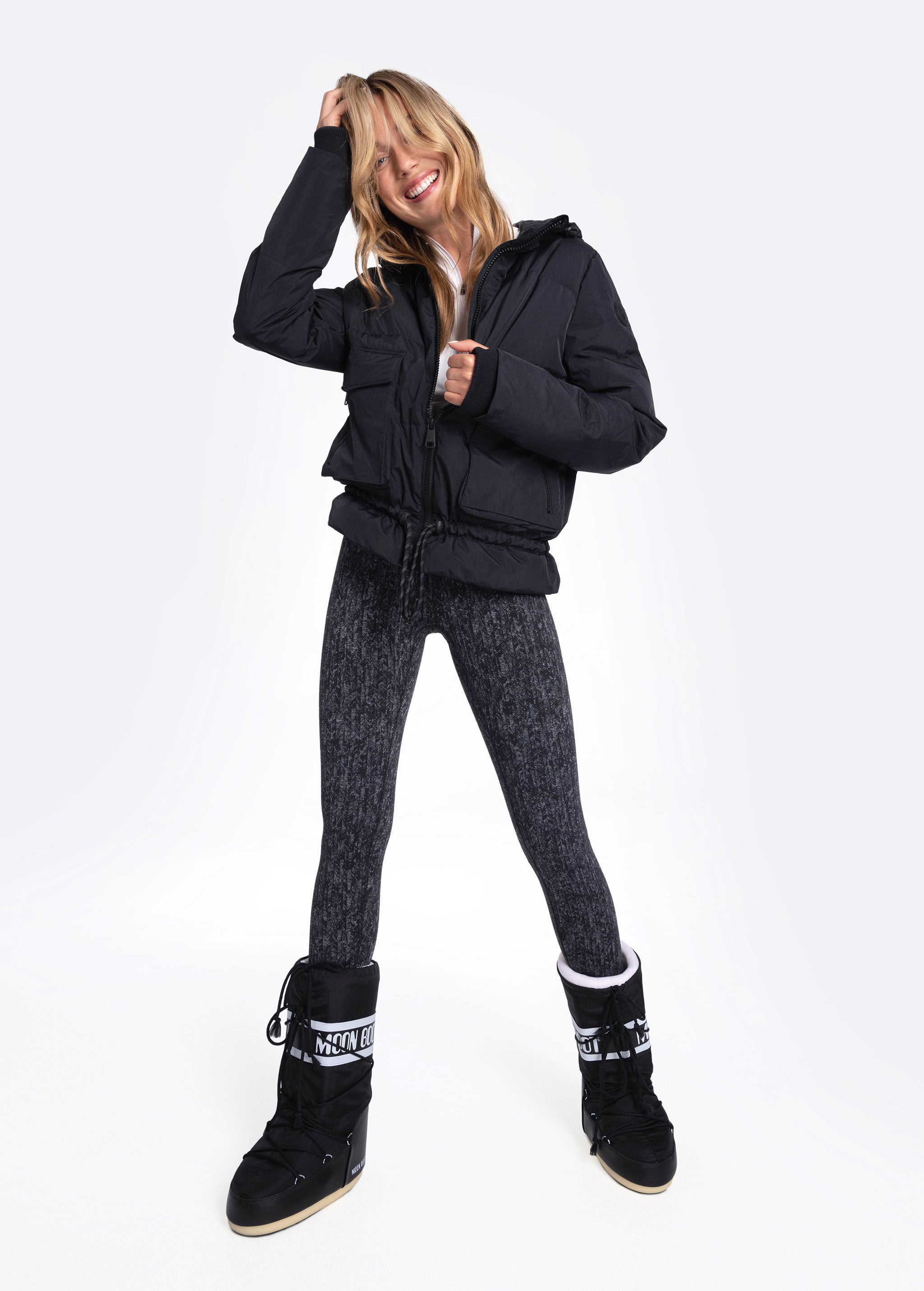 Lolë Kylee Synth Down Jacket in black — complete with an inner pocket, in a relaxed silhouette