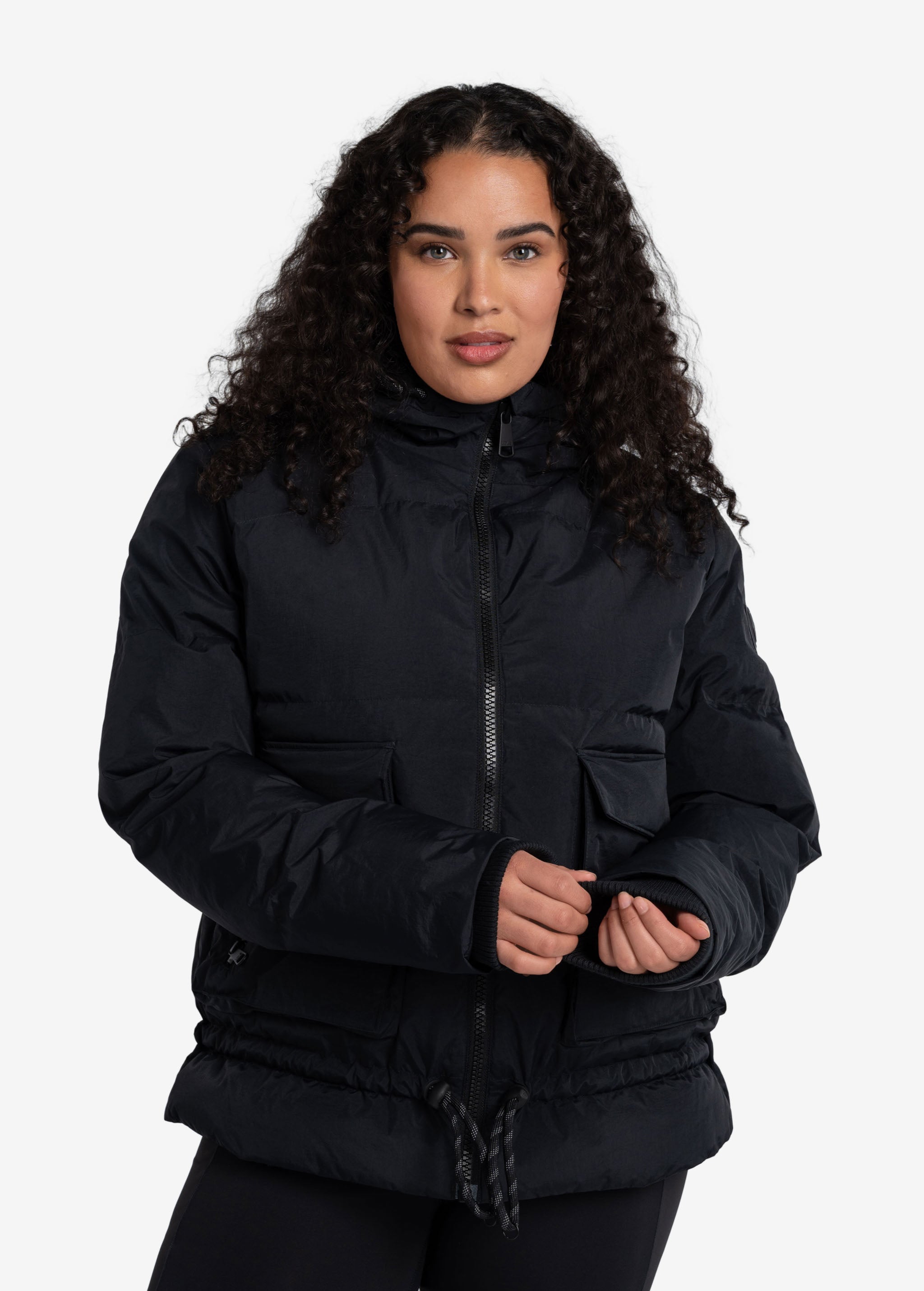 Lolë Kylee Synth Down Jacket in black — complete with an inner pocket, in a relaxed silhouette