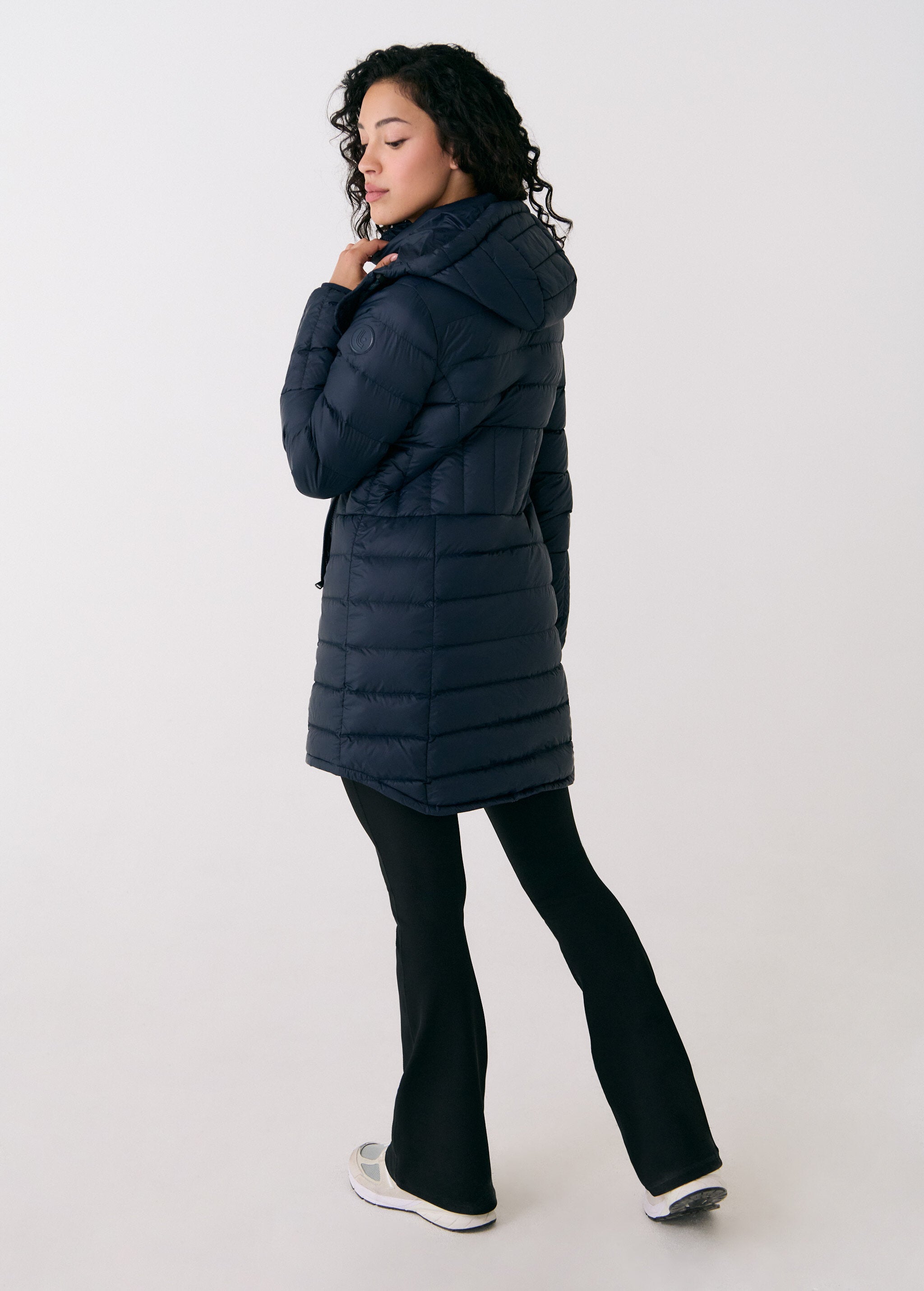 Blouson matelassé REI bleu sarcelle duvet d'oie Y2K manteau d'hiver à capuche color block avec fermeture éclair à l'avant, chaud, randonnée en plein Blouson matelassé REI bleu sarcelle duvet d'oie Y2K manteau d'hiver à capuche color block avec fermeture éclair à l'avant, chaud, randonnée en plein