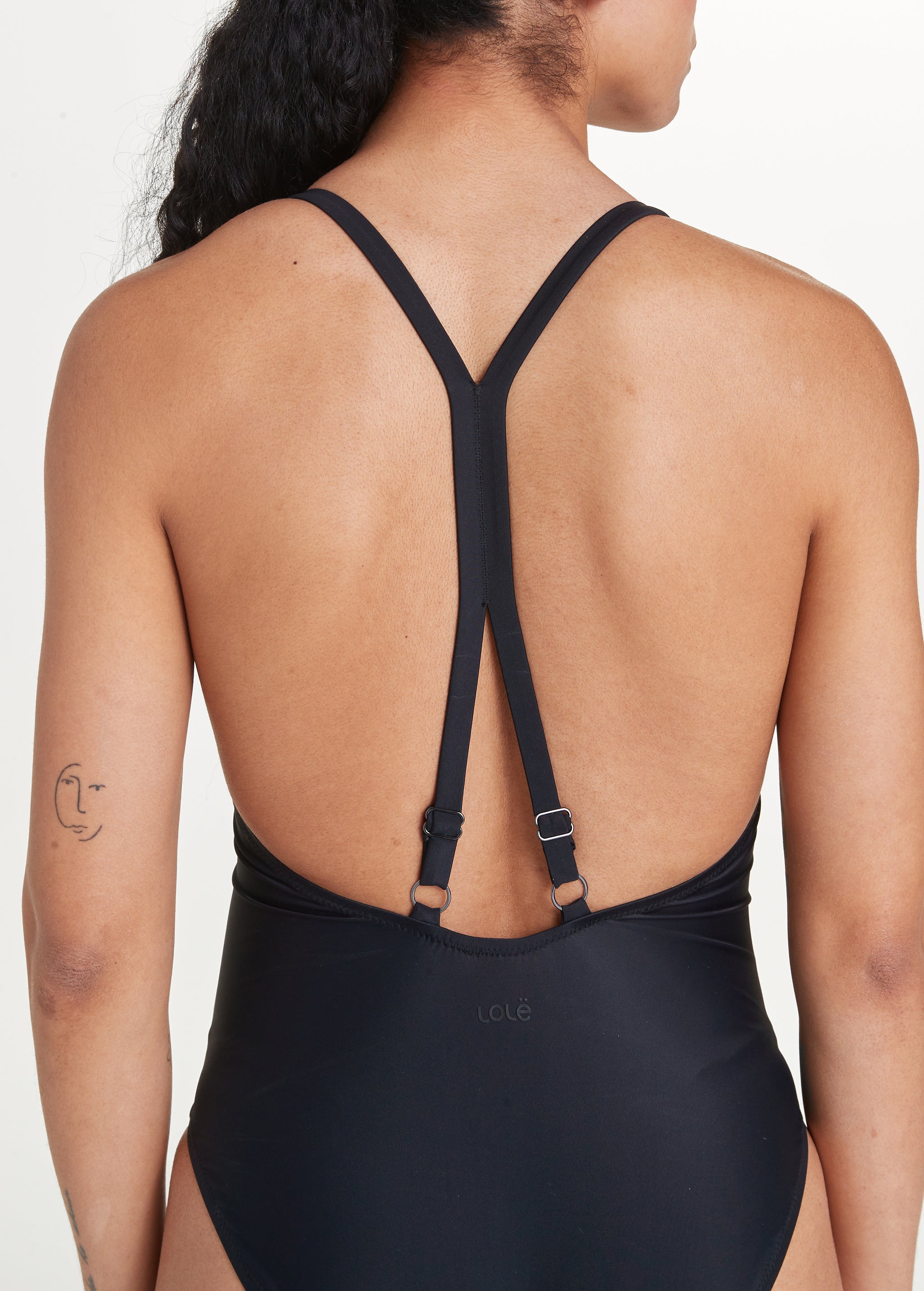 Lolë Soleil One Piece in black